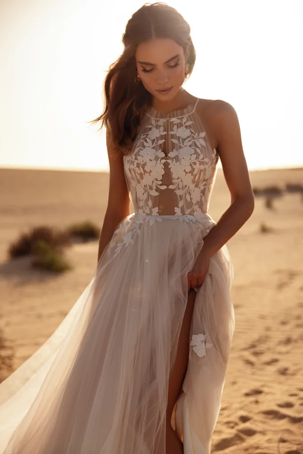 Ellie von DAMA Couture