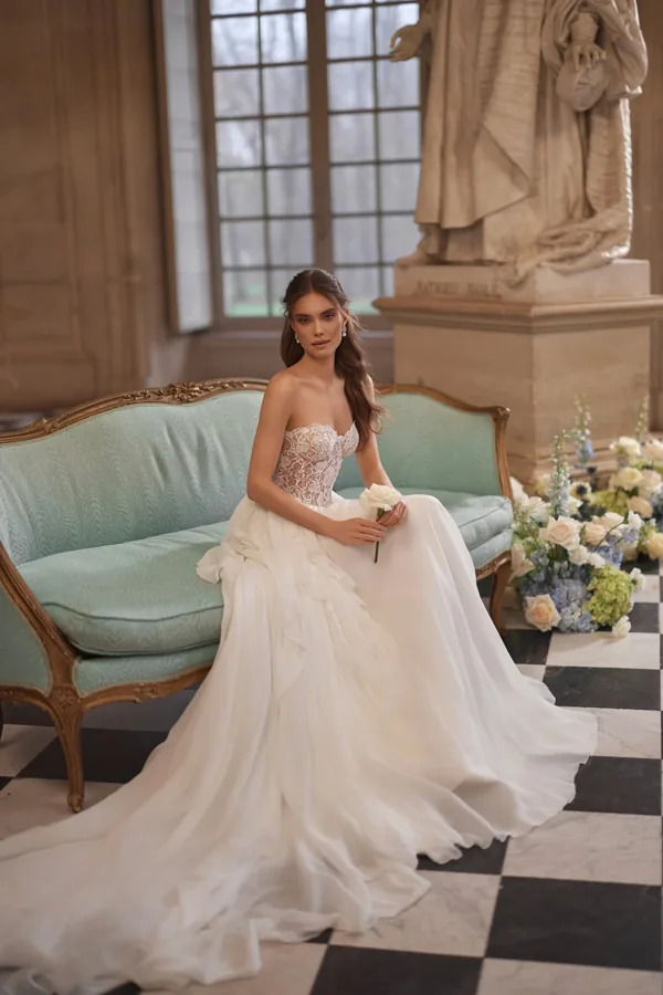Isolde von DAMA Couture